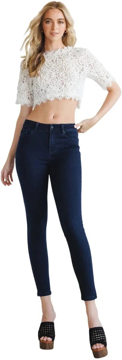 popular styles of women's jeans pants